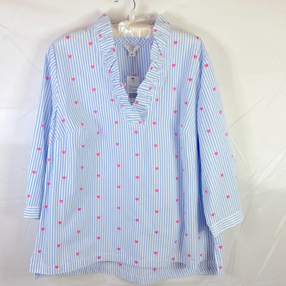 crown & ivy Blue and Pink Striped Ruffle V-Neck Tunic